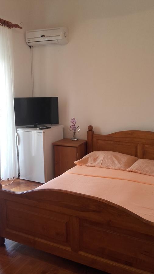 Donji Okrug  Villa Mateja المظهر الخارجي الصورة